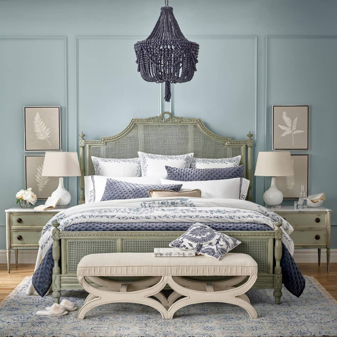 Queen Victoria Bed | Queen Size | White -  Ready to Ship