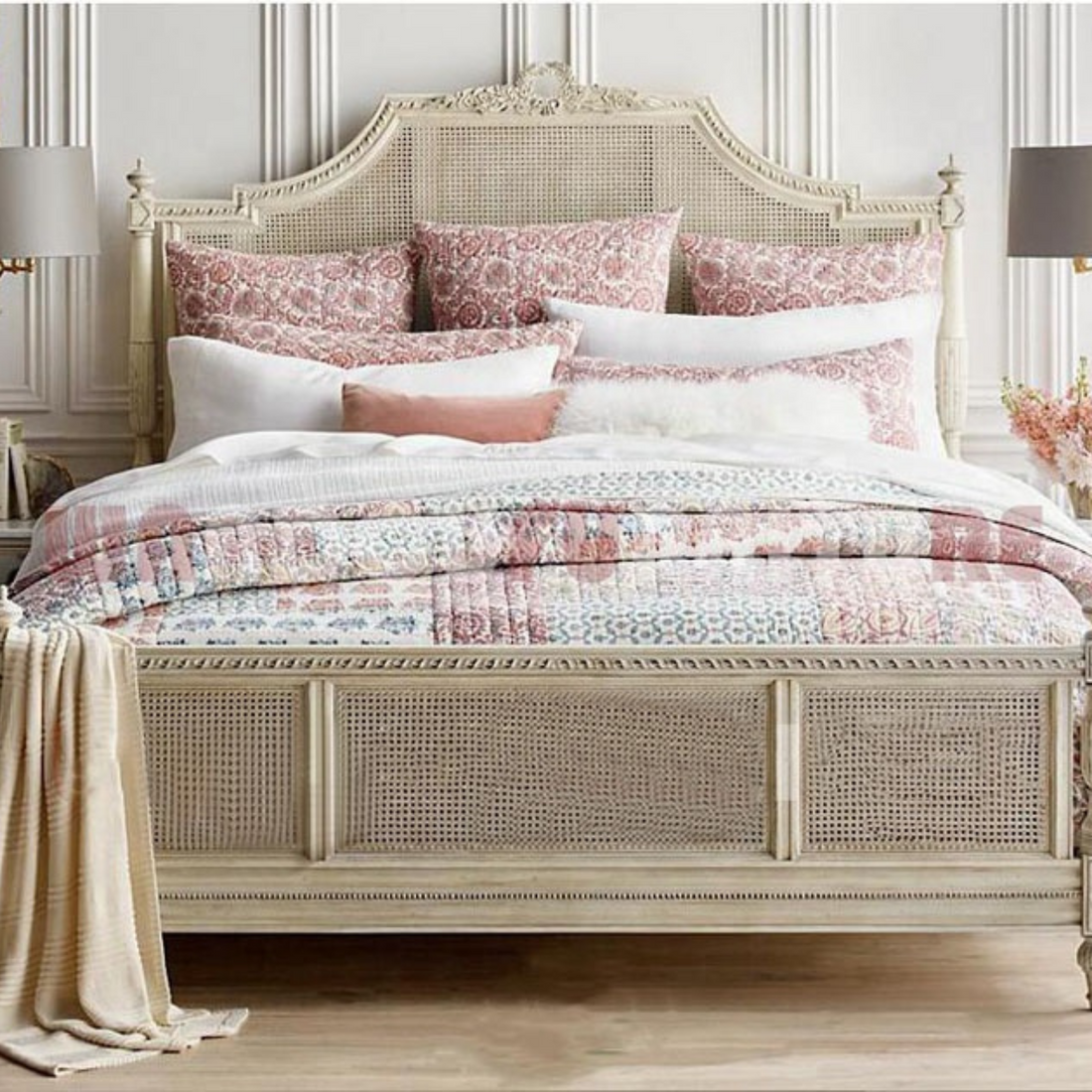 Rattan Victorian Bed (6970515685558)